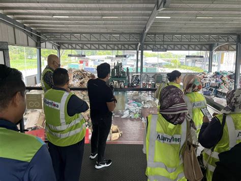 FIKS Visit By Suruhanjaya Tenaga Alam Flora Sdn Bhd