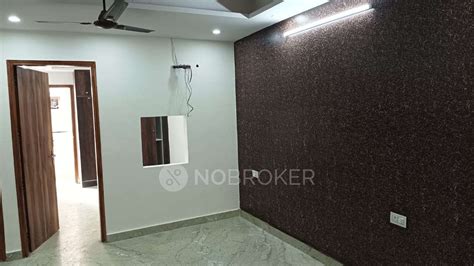 Apartment Karol Bagh Without Brokerage Fully Furnished 4 BHK Flat For