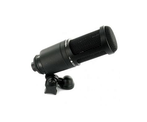 Nên mua micro có dây hay micro không dây