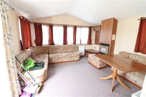 Hopton Holiday Village Hopton Bed Park Home