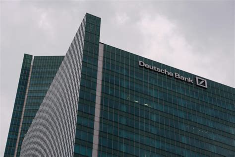 Deutsche Bank Posts Better Than Expected Profits On Manda Boom