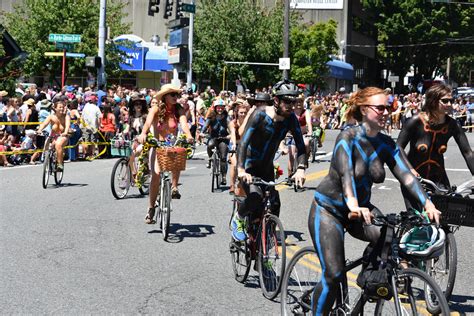 Fremont Seattle 2018 Nude Bike Ride 2110 Fremont Summer So Flickr