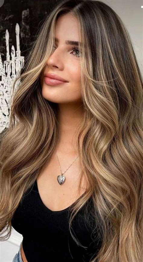 Pin On Make Uphair Style Hair Styles Light Brown Hair Hair Highlights