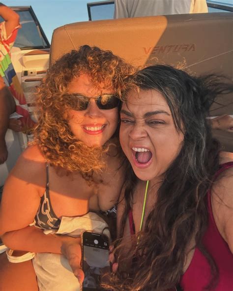 Preta Gil Rebate Seguidora Que Criticou Cicatrizes Mostra Em Foto De