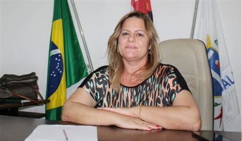 Sonia Gabau Prefeita De Salmour O Tem Contas Do Ano Aprovada Pelo