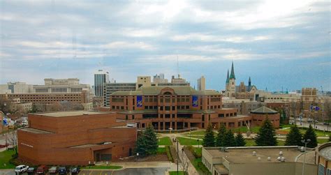 Marquette University - Encyclopedia of Milwaukee