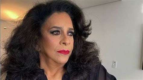 Corpo de Gal Costa é enterrado em São Paulo