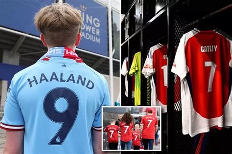 PICTURE EXCLUSIVE Chanelle Hayes Whips Out Trim Bikini Body After Axl Pudding Jibe Daily Star