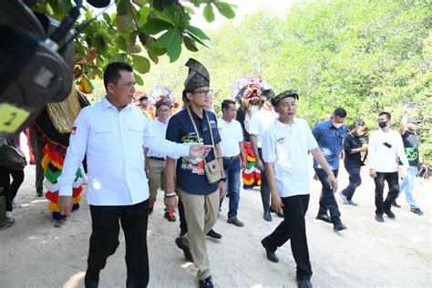 Dampingi Menparekraf Di Desa Wisata Bakau Serip Batam Gubernur