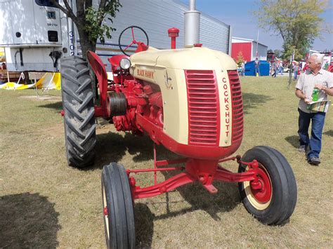 Cockshutt Tractor Tractors Vintage Tractors Antique Tractors