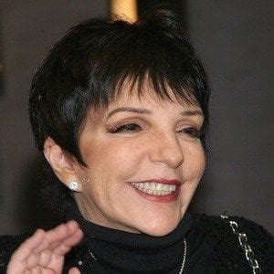 Liza Minnelli - Age, Family, Bio | Famous Birthdays