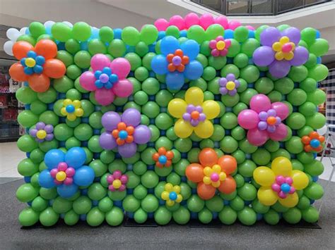 Spring Balloon Decor