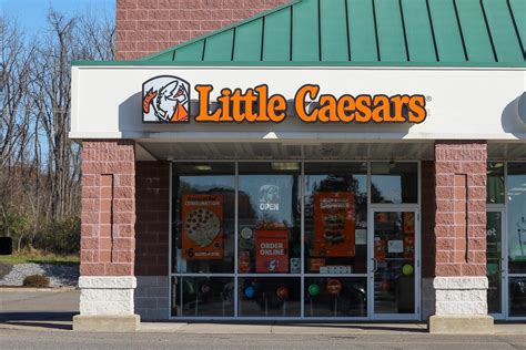 Woman Says Little Caesars Gave Her Pizza to Wrong Customer