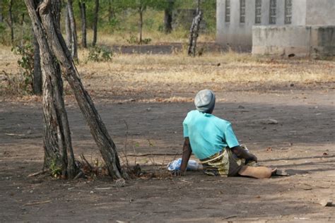 Poverty In Zimbabwe The Borgen Project