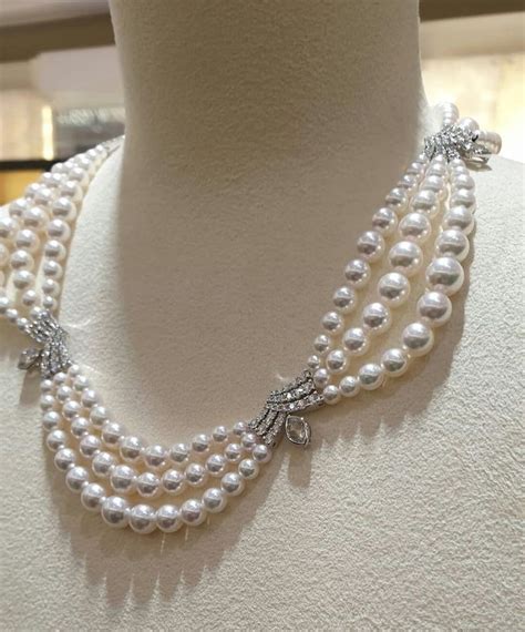 Pin By Lakshmi On Beads Jewellery Pearl Necklace Designs Jewelry