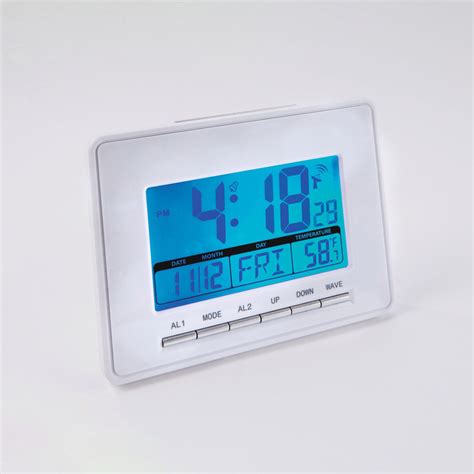 White | Large Display Radio Controlled Digital Alarm Clock | Expert Verdict