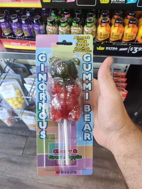 This gummy bear at 7-Eleven : r/AbsoluteUnits