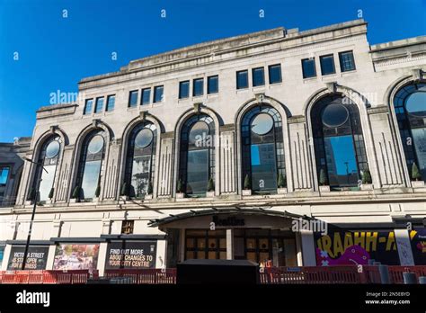 The Old Closed Down Beatties Department Store In Victoria Street