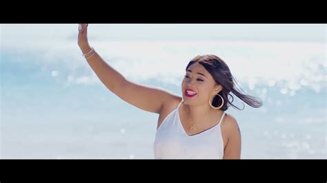 Tantine Fabiola Mamiko Loatra Nouveauté Clip Gasy 2022 Ideal Music Gasy Youtube