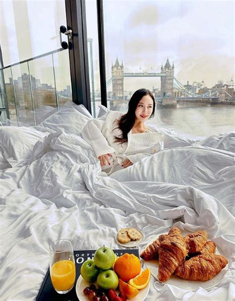 Ngất ngây trước nhan sắc của hot girl tỷ phú được mệnh danh là thần tiên tỷ tỷ idol của loạt