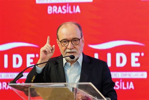 Everardo Maciel fala sobre reforma tributária em encontro do Lide