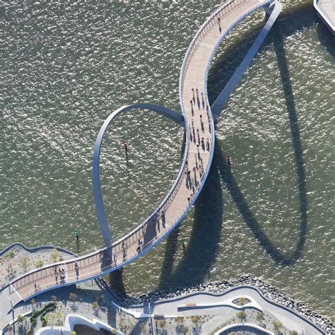 Arup Completes Meandering Bridge Across Perth S Swan River Pedestrian