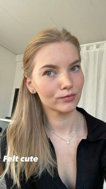 Nessa Vanessaahlstrom Nude Onlyfans The Fappening Plus