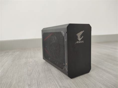 AORUS Gaming Box Thunderbolt 3 eGPU with GTX 1070, Computers & Tech ...
