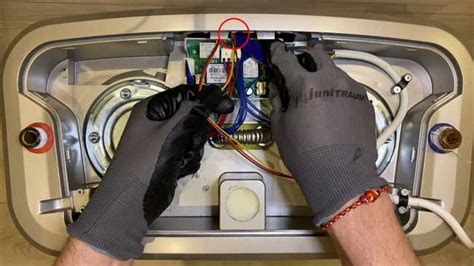 Где и как правильно установить предохранитель с проволокой на бойлер?