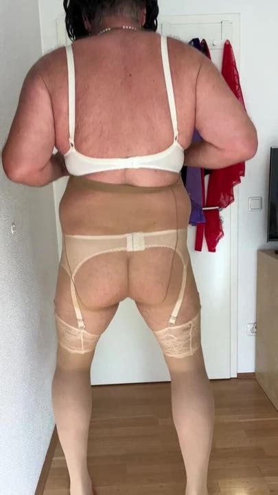 Layerd White Dessous Shemale Amateur Amateur Porn Feat Nylon Lottchen Xhamster