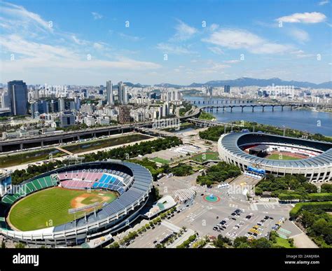 Vue Aérienne Du Parc Olympique De Séoul Corée Du Sud Les stades sont