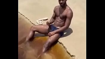 Atrapado En La Playa XVIDEOS