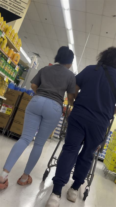 Juicy Latina In Tight Jeans Forum