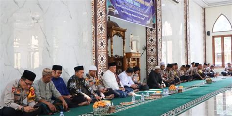 Penuh Khidmat Polresta Cirebon Gelar Peringatan Isra Mi Raj Nabi