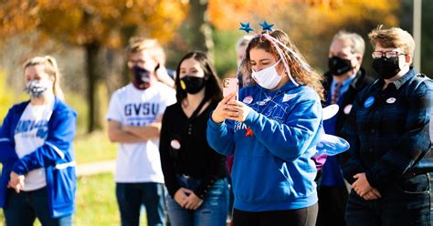 Dozens Of Gvsu Students Vote On Campus Mantella Encourages Dignity And