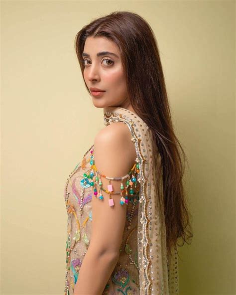 Urwa Hocane All Dolled Up In Eastern Wear For Her Film Tich Button