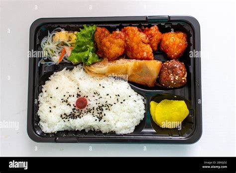 Japanese Bento Box Hi Res Stock Photography And Images Alamy