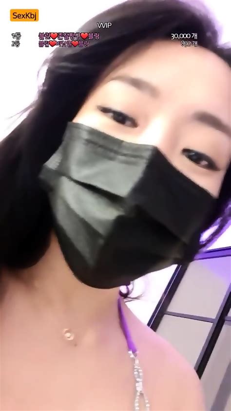 Korean Bouncing Big Tits In Purple Bikini