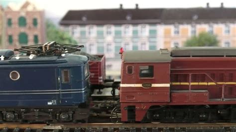 HO Scale Roco NS Class 1100 And NS Class 2200 Trains