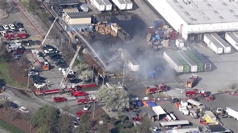 Tesla S Fremont Factory Hit By Massive Fire Outbreak Originating Inside An Oven Gadget Insiders