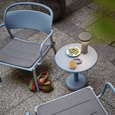 Muuto Linear Steel Outdoor Salontafel Connox