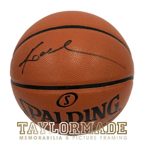 Basketball Kobe Bryant Hand Signed Spalding Basketball Taylormade