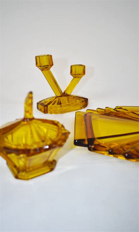 1930 S Amber Glass Dressing Table Set Sadeo