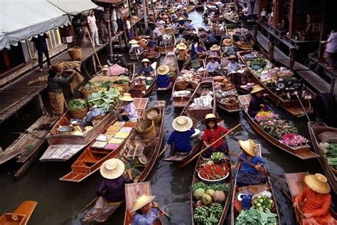 Bangkok : Half Day Tour Damnoen Saduak Floating Market Tour: Triphobo