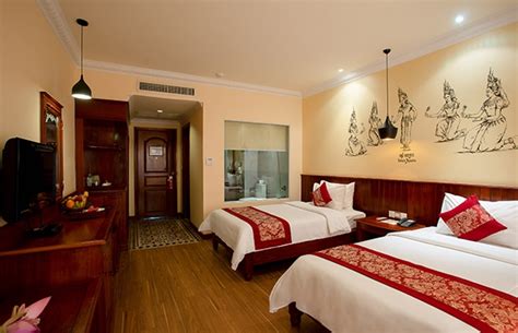 Deluxe Twin Room - Angkor Holiday Hotel