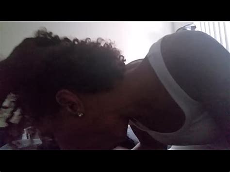 Mamada rápida temprano en la mañana XVIDEOS