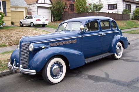 1937 Buick Century - Information and photos - MOMENTcar