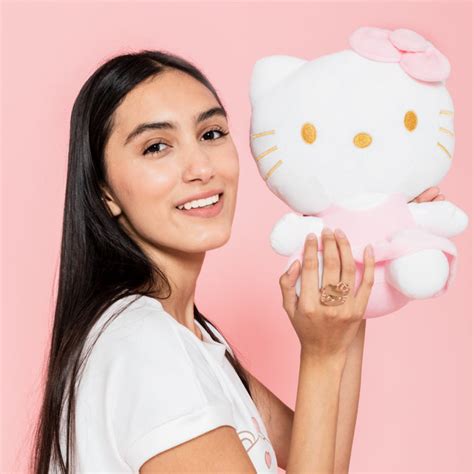 Hello Kitty® Plush Toy – Hellokittycafemx