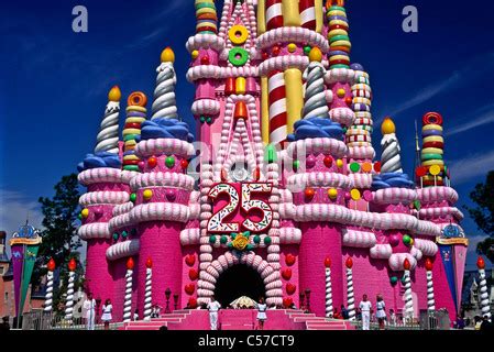 Walt Disney World Florida 25th Anniversary celebration Cinderella Castle Stock Photo - Alamy