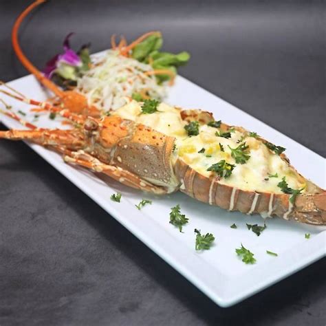 Baked Lobster with Cheese :: Food Market Kata Restaurant :: Phuket Lobster